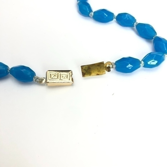 Vintage Blue Agate Beaded Necklace - Picture 5 of 5